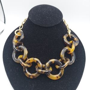 JCrew faux Tortoiseshell and Gold Chain Necklace 9", GC.